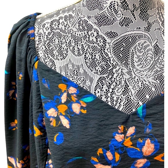 AVA & VIV Floral Peplum Blouse Women’s SZ 1X Black Long Sleeves Smock Tie - Picture 7 of 11